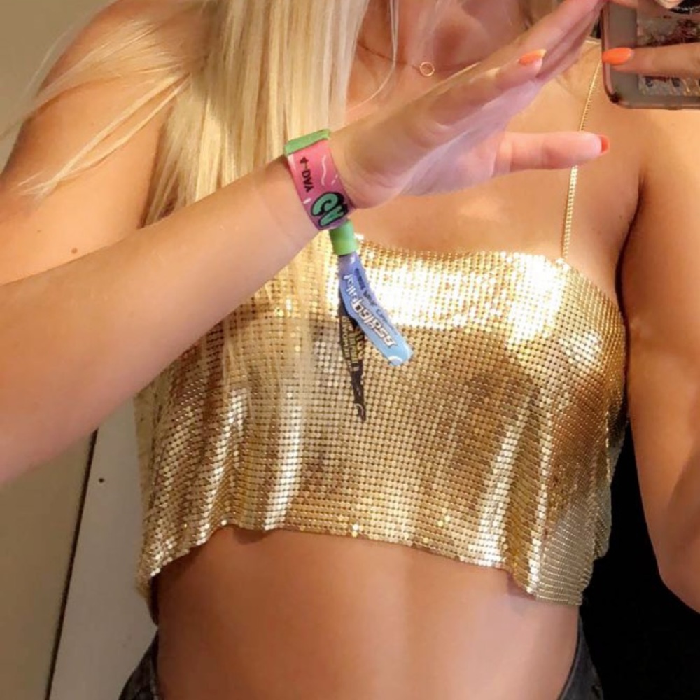 Gold top, clips in back